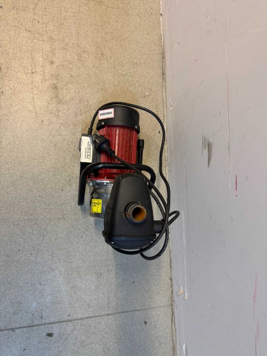 Помпа с електронен пресостат 1200W 64L/min RD-WP17/Водоструйка 1800W