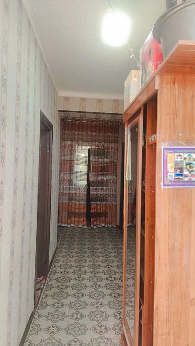 Karmana Narpay sentrda 2sotix 3xonali kottej sotiladi