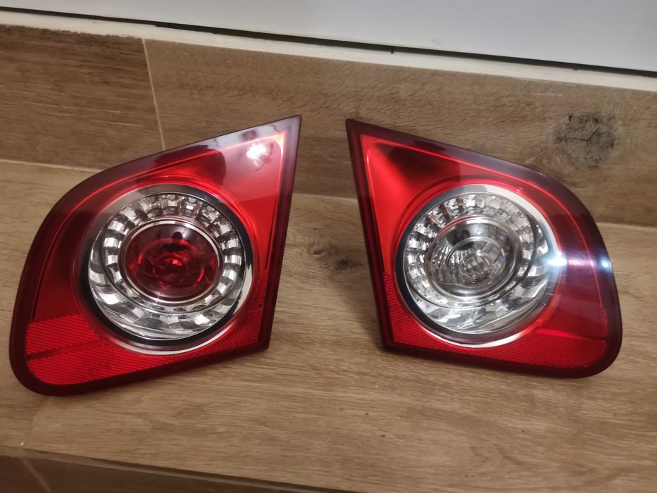 Стопове за Фолксваген Пасат б6 седан с ЧЕРВЕНИ МИГАЧИ