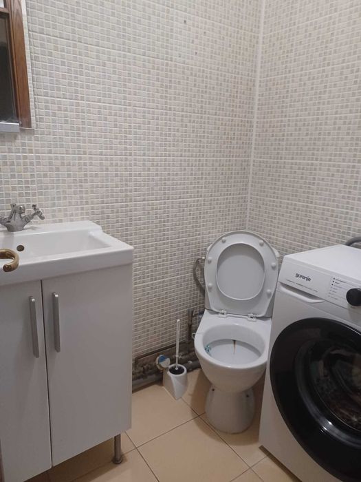 4 camere | 67 mp | 2 băi | Centrală + AC | Piața Anton | 90.000 €