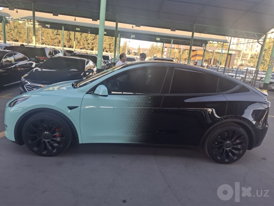 Продается Tesla Y