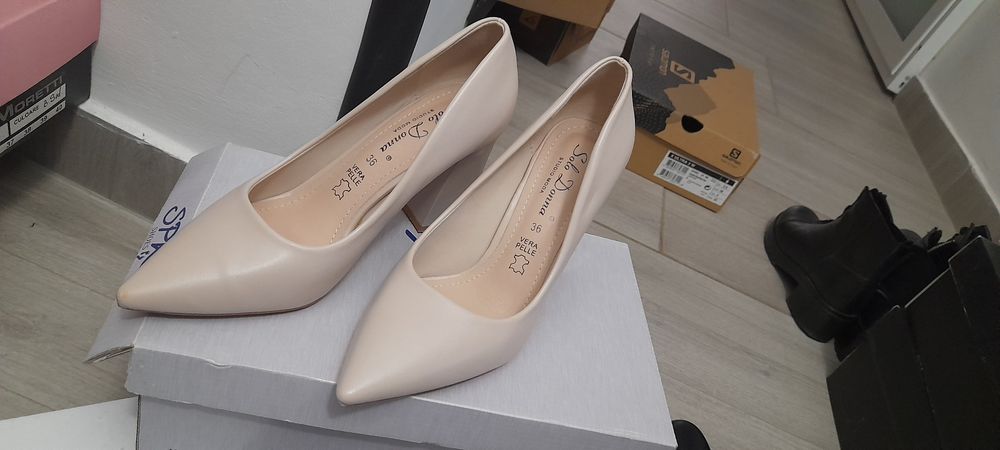 Pantofi de piele naturala nr 36