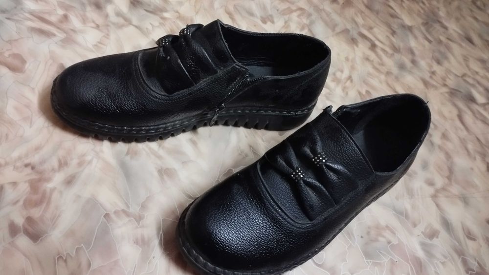 Продаём обувь за 2 тысячи