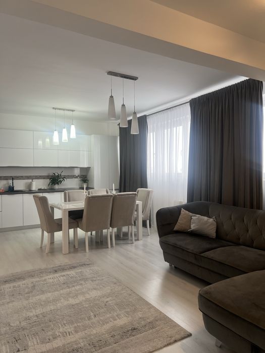 Apartament premium 3 camere de închiriat – Zona. Ared  UTA, Arad