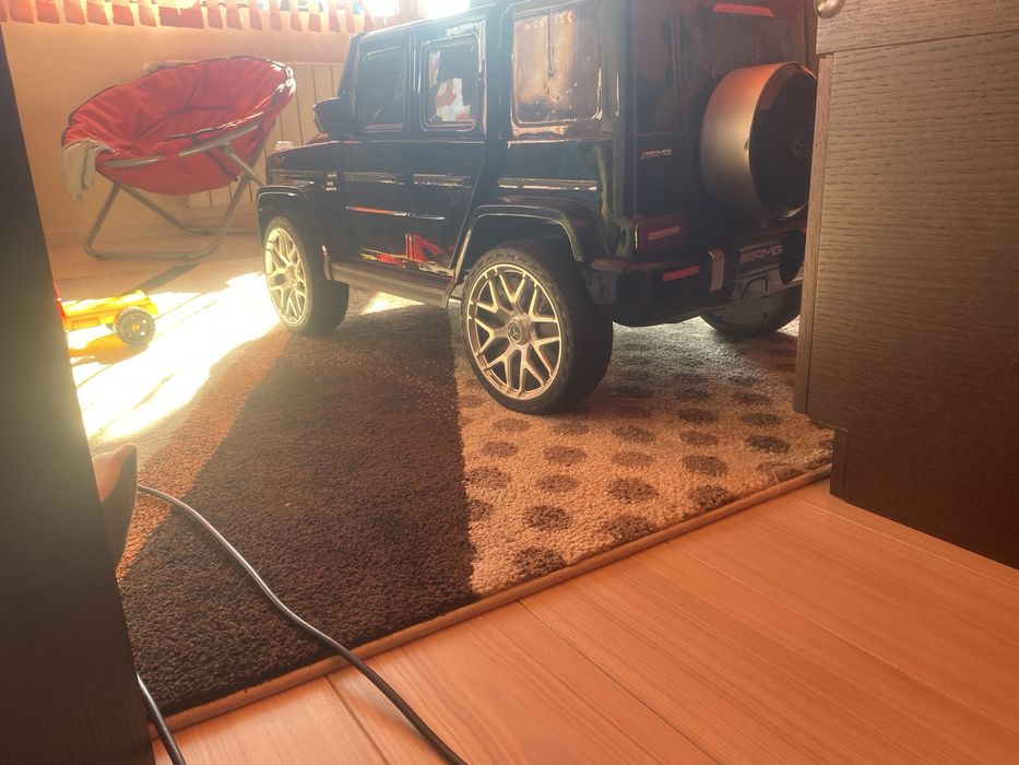 Детска акумулаторна количка