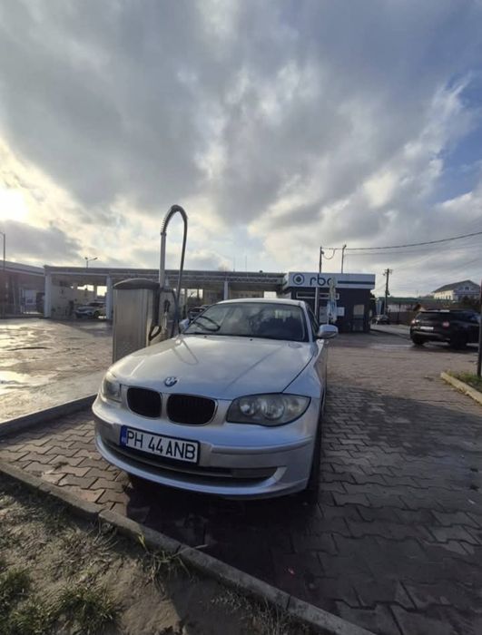 Vând BMW seria 1 e87