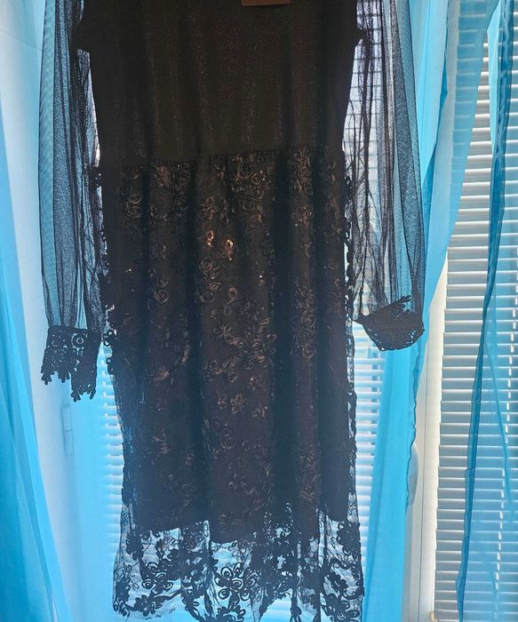 Дамска стилна рокля