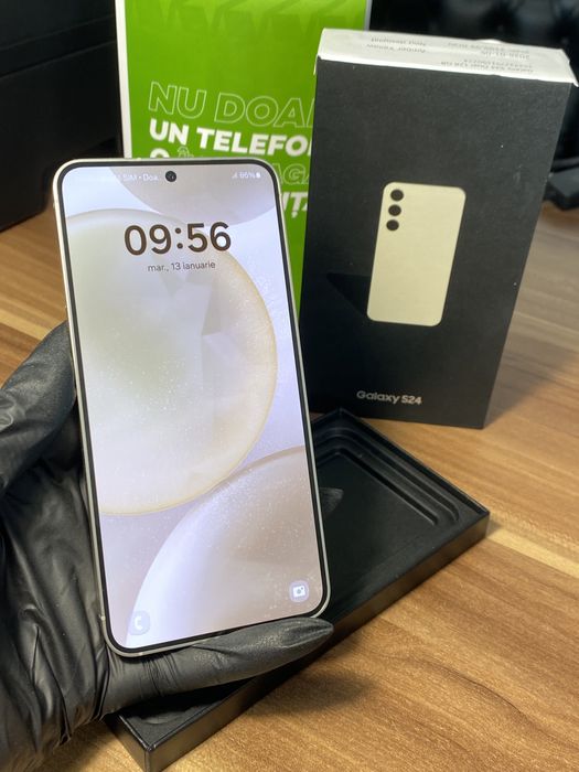 Samsung Galaxy s24 • 128 GB • Amber Yellow