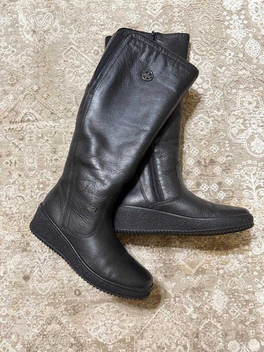 Черные сапоги Rieker 4655-00 Schwarz