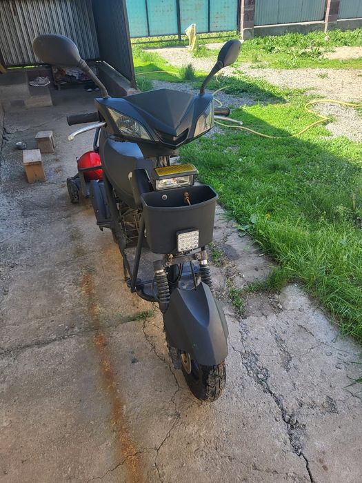 Мопед в хорошем состоянии