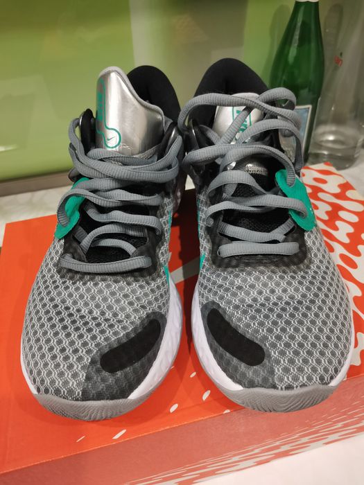 NIKE Renew Elevate 2