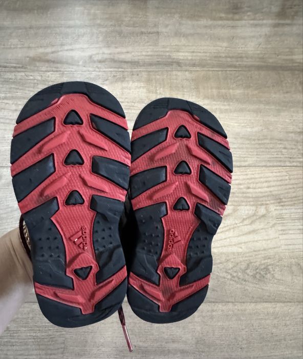 Кроссовки Adidas (оригинал)