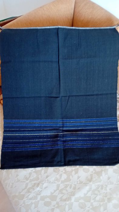 Тъкани престилки и възглавница