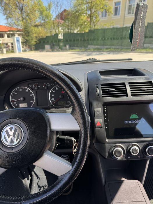 Volkswagen Polo Fun 1.4 | 2004 г. | Отлично състояние | Напълно обслужен