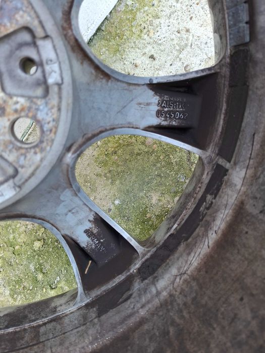 Джантите са внос  от Германия BMW 2 броя 18 9jx18EH2is32