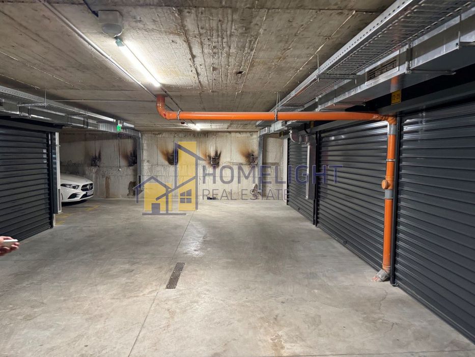 Дава се под наем Гараж / Паркомясто в София, Гоце Делчев - 15 кв.м за 127.5 € - Снимка #2