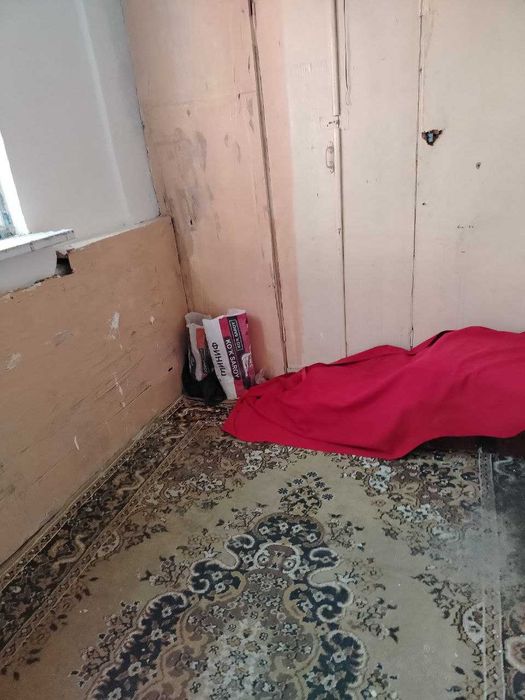 1 Honaliy uy sotiladi Guliston shaxar