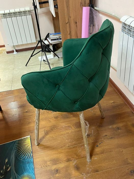 Продам два хорошие кресла