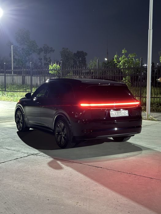Li 7 Ultra 2025-25