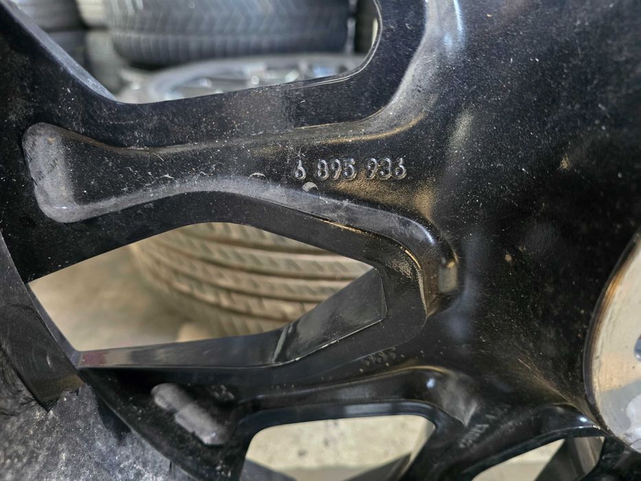 Jante Bmw X7 Anvelope vara Pirelli P Zero  315 35 22