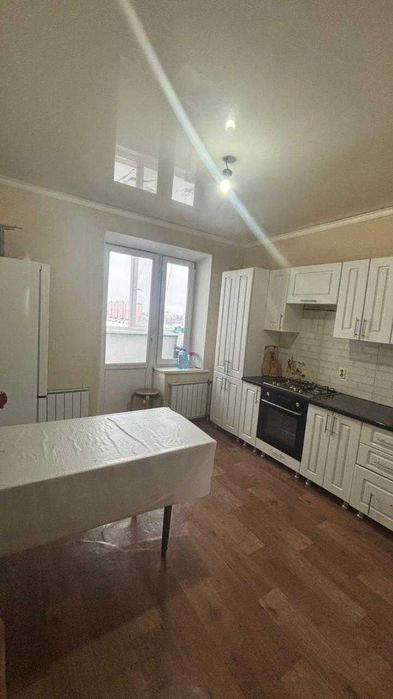 продам 2 комнатную квартиру