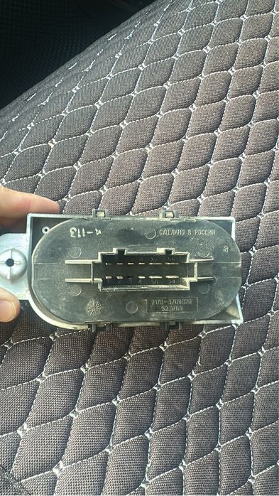 Продам запчасти на  приору