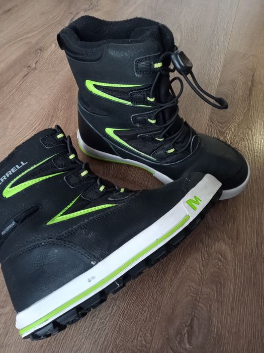 Зимни апрески Мерел/Merrell