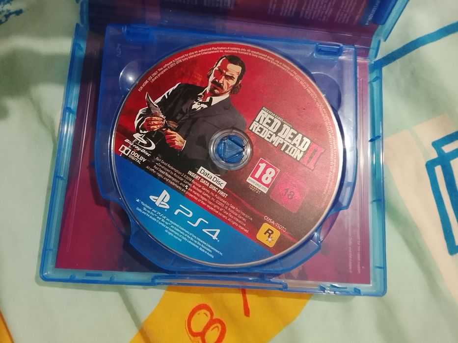 Продавам игри за PlayStation 4.