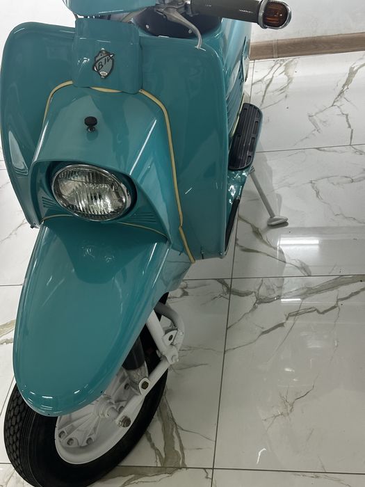 Продам шесть мотороллеров в идеальном состоянии по одному не продаётся