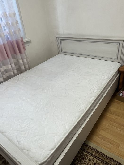 Кровать полуторка