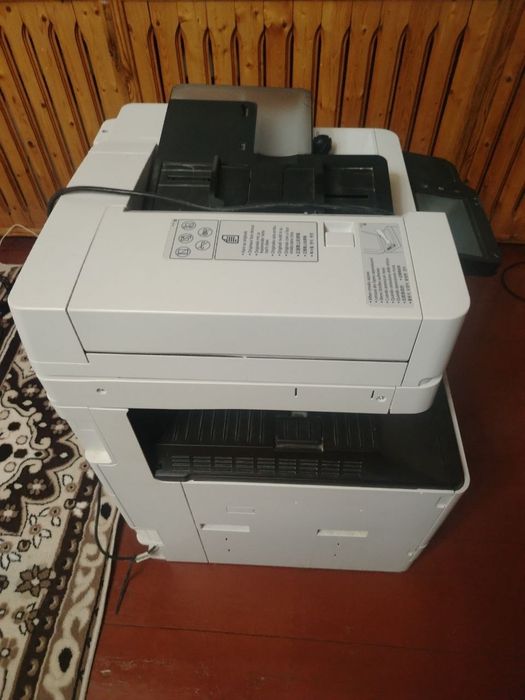 МФУ Canon C3326i