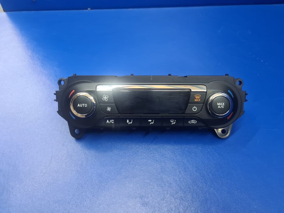 Panou Clima Ford Focus Mk3