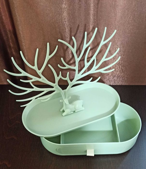 Шкатулка для украшений