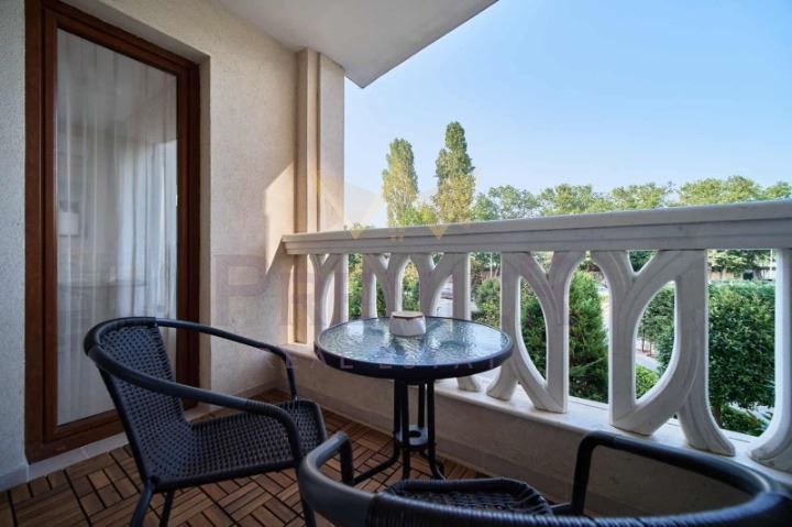 Дава се под наем Двустаен апартамент в Варна, Аспарухово - 60 кв.м за 600 € - Снимка #12