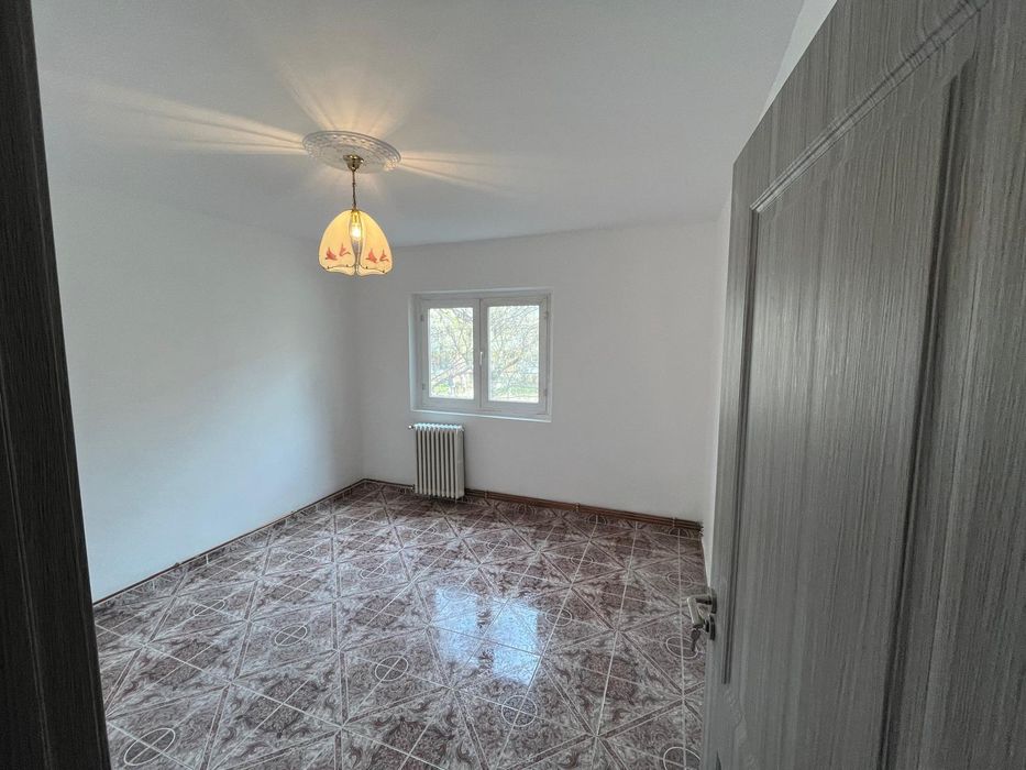 Apartament Târgoviște – Micro 12(zona Biomedica)-2 camere-Etaj 1