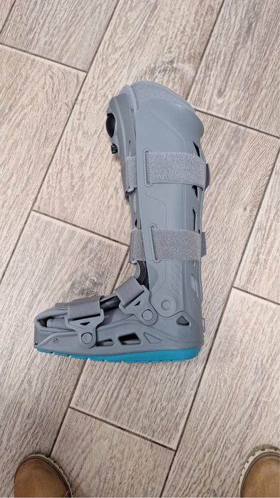 Orteza glezna cu perna de aer