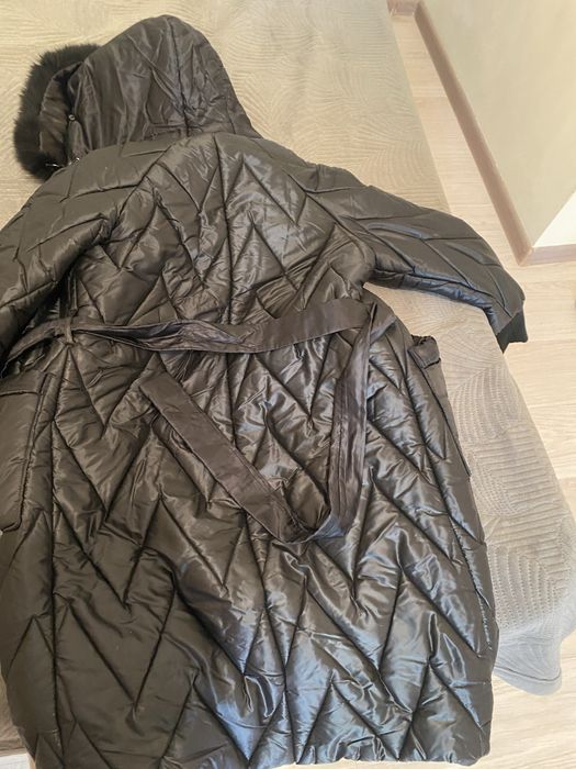 Пуховик Италия продам