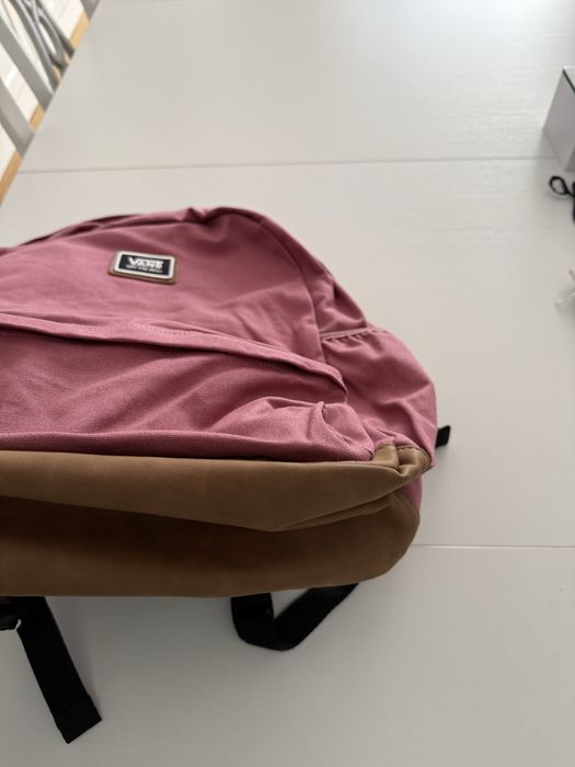 Рюкзак Vans с замшевым дном