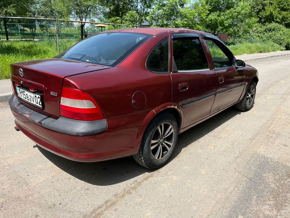 Opel Veсtra B продам