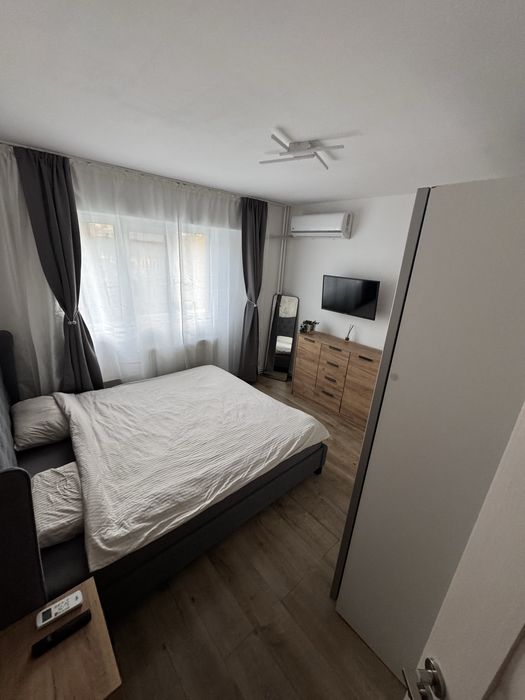 Inchiriez apartament 2 camere Ploiesti Bulevardul Bucuresti