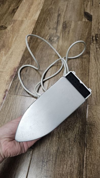 Mini fier de călcat pt călătorii