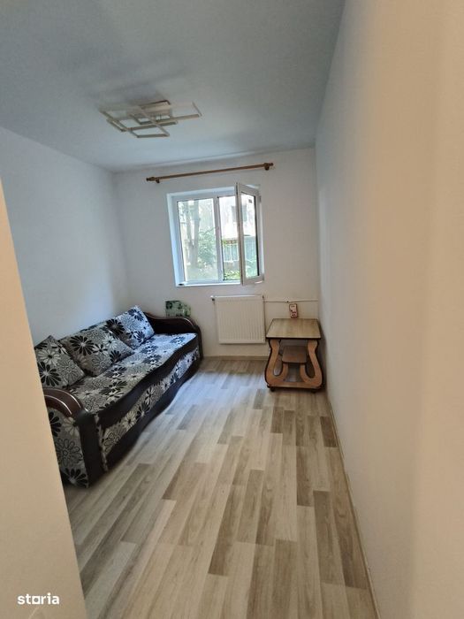 Vând garsonieră confort 3 Cartier  Micro 14 oraș Buzău