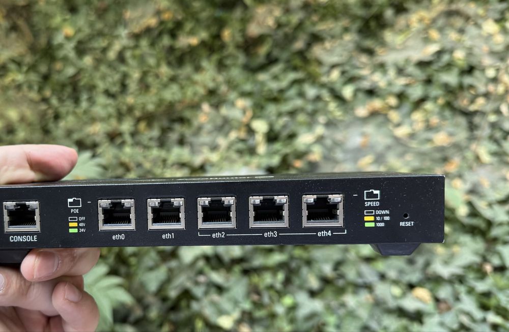 Rotaredge 3-dona  sotiladi xolati alooooo naxtga sotiladi .