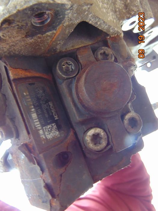 Pompa inalte renault Master 2.3 euro 5 opel movano mascott 2.3 cod r nissan qashqai 1.6 trafic 1.6