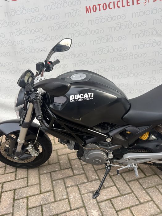 Motoideea vinde DUCATI  MONSTER 696  2008  Rate
