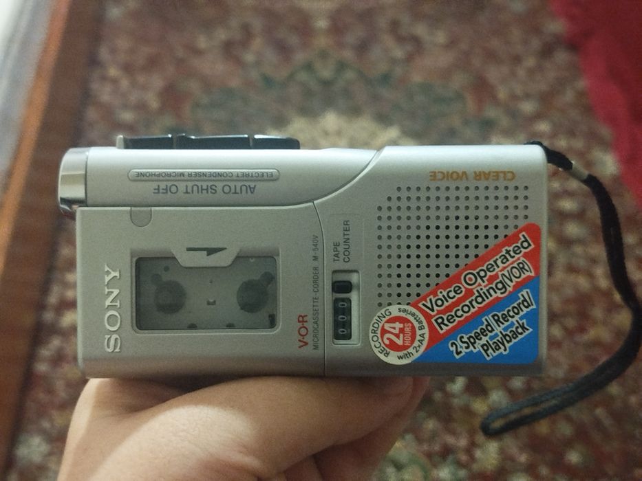 Продаётся диктофон Sony