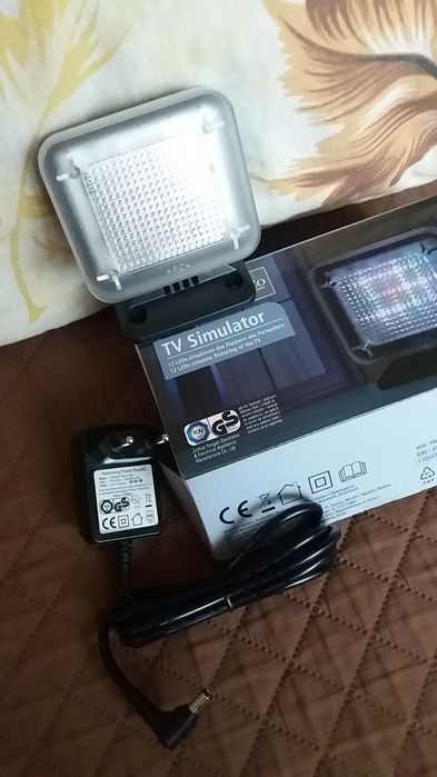 TV simulator la cutie