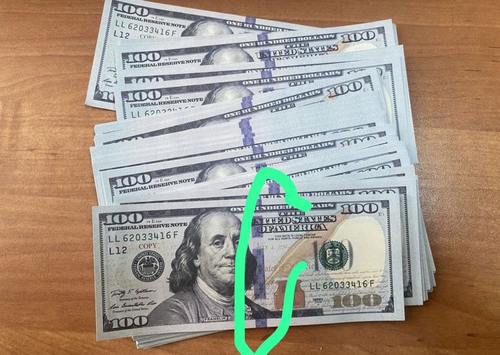 Фальшивые 100$ доллары, купюры, 100 долларов