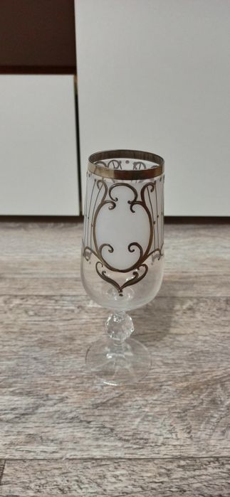 Срочно продам фруктовница