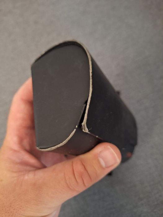 Твърд калъф за слънчеви очила Carrera